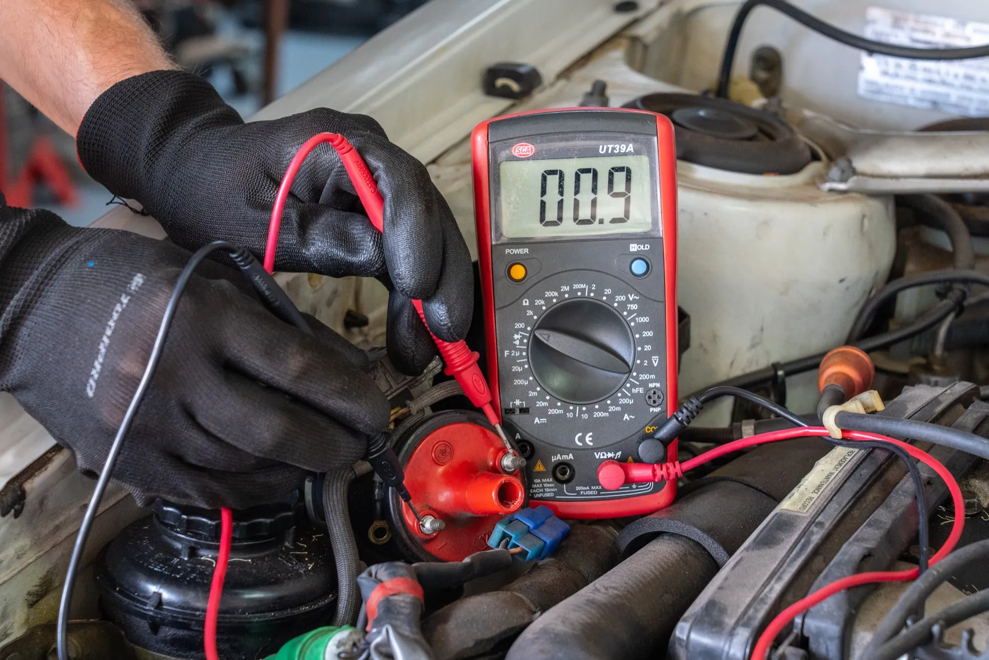 How to Use Everstart Multimeter to Test Car EGR