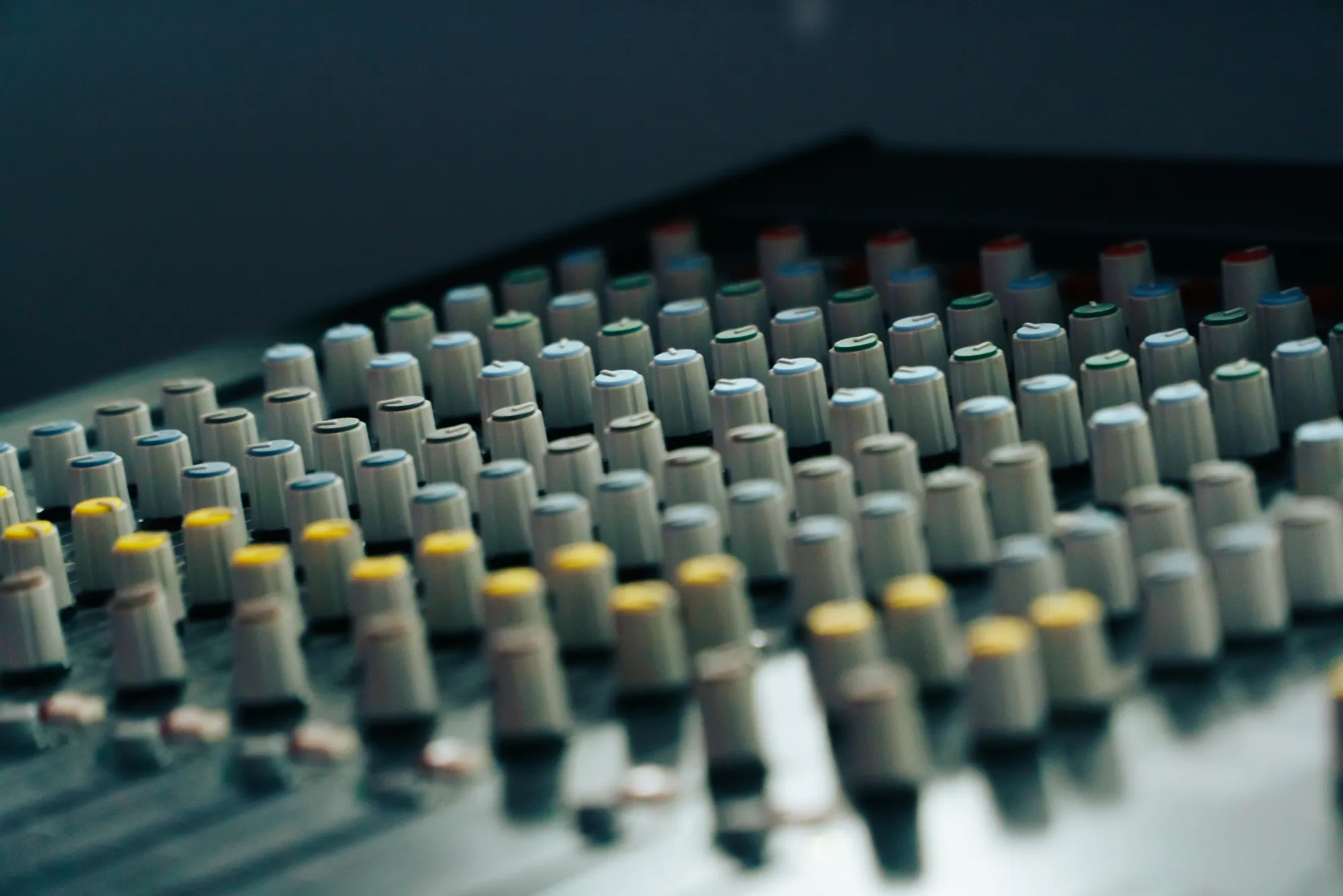 Where to Get Certified in Live Sound Engineering in Delhi